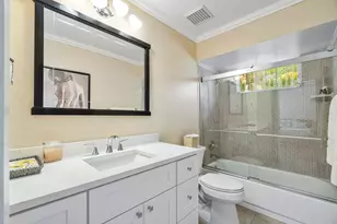 145 Eagleton Ct, Palm Beach Gardens, FL 33418 - Photo 24