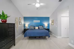 145 Eagleton Ct, Palm Beach Gardens, FL 33418 - Photo 16