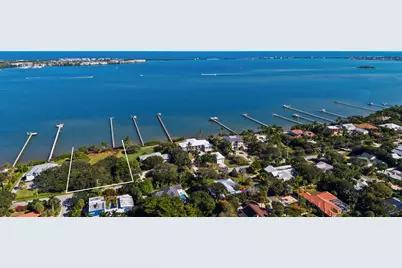 36 S Sewalls Point Road, Sewalls Point, FL 34996 - Photo 2