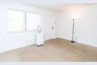 4230 NE 1st Terrace, Oakland Park, FL 33334 - Photo 4