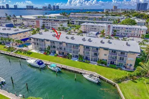 131 Doolen Ct, North Palm Beach, FL 33408 - Photo 2