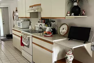 139 Meander Cir, Royal Palm Beach, FL 33411 - Photo 10