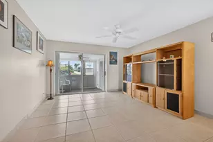 2691 Dudley Dr E, West Palm Beach, FL 33415 - Photo 10
