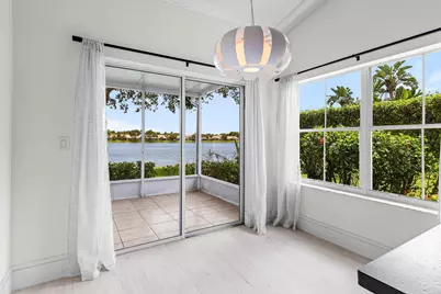 10674 Pelican Drive, Wellington, FL 33414 - Photo 16