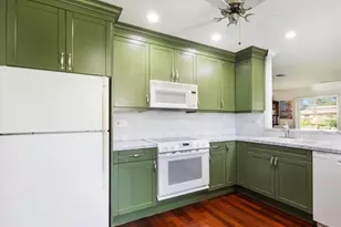 517 SE 27th Terrace, Boynton Beach, FL 33435 - Photo 12