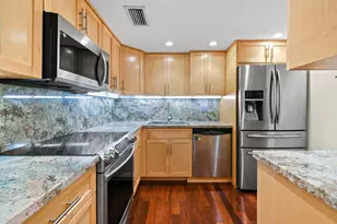 226 Brazilian Ave, Palm Beach, FL 33480 - Photo 12