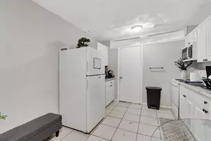 3063 Floweva St, Palm Springs, FL 33406 - Photo 38