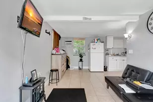 3063 Floweva St, Palm Springs, FL 33406 - Photo 40