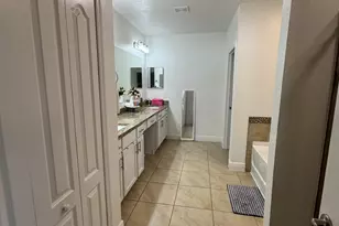 5252 NW E Piper Cir, Port Saint Lucie, FL 34986 - Photo 20