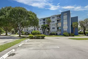 500 Executive Center Dr, West Palm Beach, FL 33401 - Photo 12