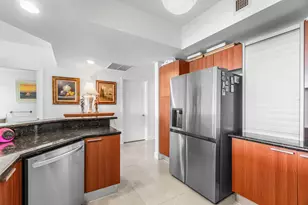 2650 Lake Shore Dr, Riviera Beach, FL 33404 - Photo 2