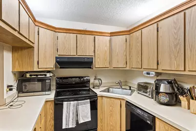 1102 Green Pine Boulevard #H1, West Palm Beach, FL 33409 - Photo 10