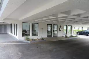 9233 SW 8th St, Boca Raton, FL 33428 - Photo 6