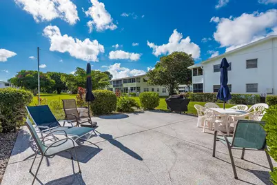 393 Windsor Q, West Palm Beach, FL 33417 - Photo 16