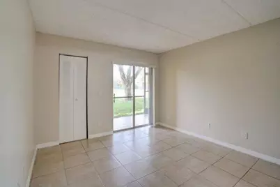 1104 Meadows Circle, Boynton Beach, FL 33436 - Photo 20