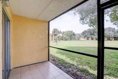 1104 Meadows Circle, Boynton Beach, FL 33436 - Photo 26