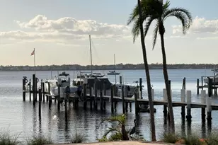 432 NW North River Dr, Stuart, FL 34994 - Photo 38