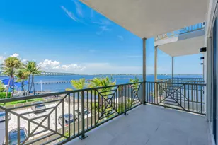 41 SW Seminole St, Stuart, FL 34994 - Photo 1