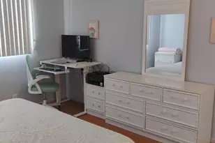 721 Lori Dr, Palm Springs, FL 33461 - Photo 4