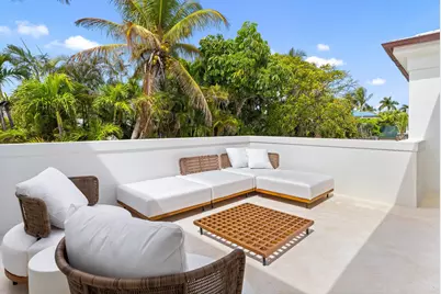 301 Plantation Road, Palm Beach, FL 33480 - Photo 50