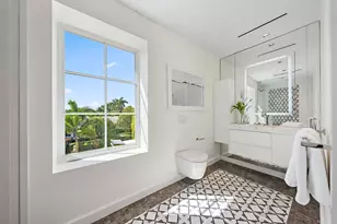 301 Plantation Rd, Palm Beach, FL 33480 - Photo 20