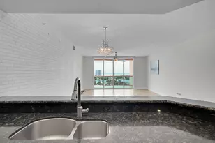 2640 Lake Shore Dr, Riviera Beach, FL 33404 - Photo 16