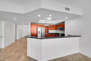 2640 Lake Shore Dr, Riviera Beach, FL 33404 - Photo 12
