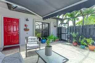 1038 Summit Trail Cir, West Palm Beach, FL 33415 - Photo 4