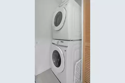 2755 NE 28th Avenue #F2, Lighthouse Point, FL 33064 - Photo 16