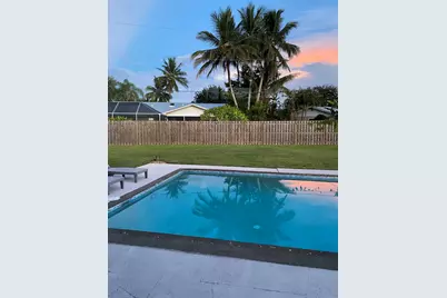 403 21st Place SE, Vero Beach, FL 32962 - Photo 10