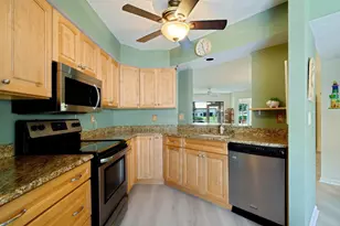6030 SE Martinique Dr, Stuart, FL 34997 - Photo 10