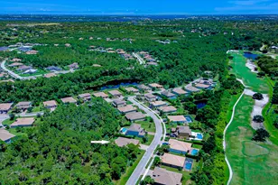 4644 SW Gossamer Cir, Palm City, FL 34990 - Photo 10