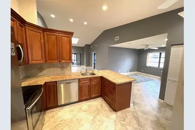 6141 Sunny Pointe Circle #B, Delray Beach, FL 33484 - Photo 4