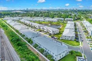 5688 Mentmore Dr, West Palm Beach, FL 33407 - Photo 2