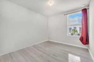 5688 Mentmore Dr, West Palm Beach, FL 33407 - Photo 8