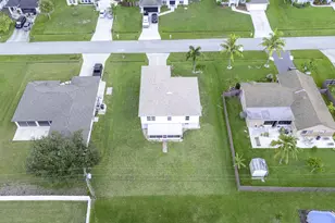 2025 SW Capeador St, Port Saint Lucie, FL 34953 - Photo 46