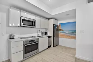 2602 E Hallandale Beach Blvd, Hallandale Beach, FL 33009 - Photo 10