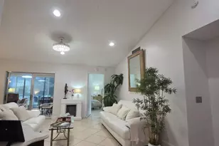 115 Ramblewood Cir, Royal Palm Beach, FL 33411 - Photo 6