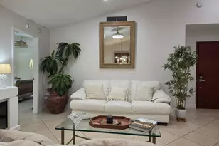115 Ramblewood Cir, Royal Palm Beach, FL 33411 - Photo 2