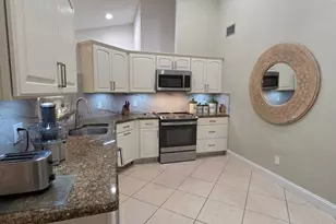 115 Ramblewood Cir, Royal Palm Beach, FL 33411 - Photo 12