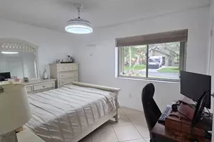 115 Ramblewood Cir, Royal Palm Beach, FL 33411 - Photo 44