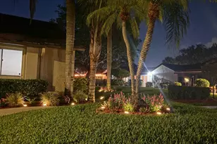 115 Ramblewood Cir, Royal Palm Beach, FL 33411 - Photo 2