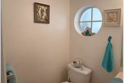 8020 Big Pine Way, West Palm Beach, FL 33407 - Photo 10