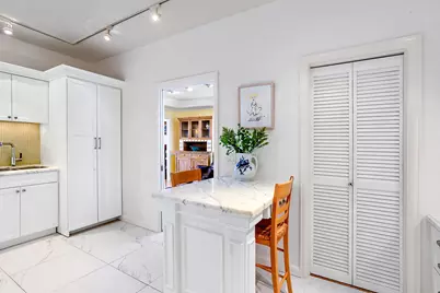 2150 Ibis Isle Road #7, Palm Beach, FL 33480 - Photo 16