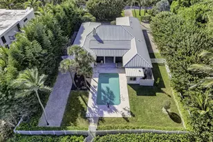 77 N Beach Rd, Jupiter Island, FL 33455 - Photo 14