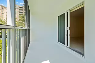 200 E Royal Palm Rd, Boca Raton, FL 33432 - Photo 24
