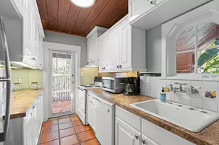 102 SE 7th Ave, Delray Beach, FL 33483 - Photo 12