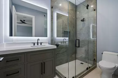 1060 Fairview Lane, Riviera Beach, FL 33404 - Photo 52