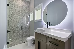 1060 Fairview Ln, Riviera Beach, FL 33404 - Photo 32