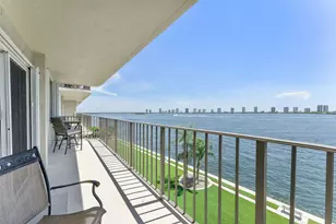 801 Lake Shore Dr, West Palm Beach, FL 33403 - Photo 14